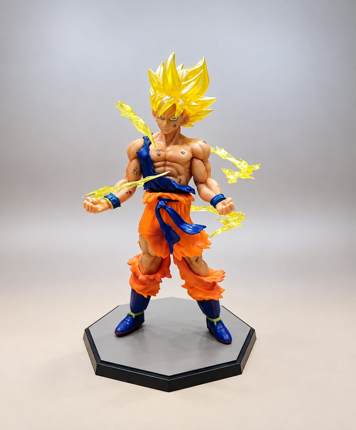 Super Saiyan Goku Action Figure with Lightning Effect | Dragon Ball Z Collectible Figure